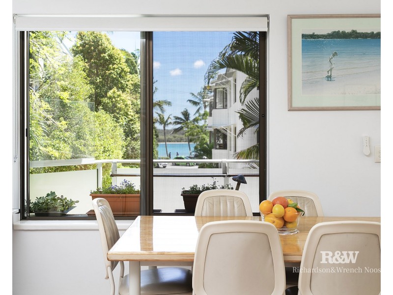 2/263 Gympie Terrace, Noosaville QLD 4566