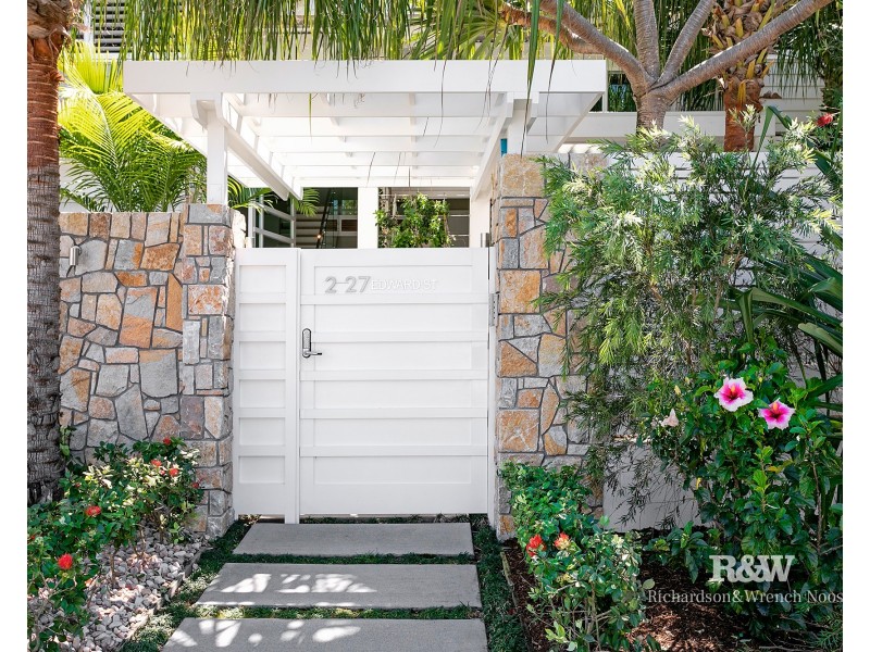 2/27 Edward Street, Noosaville QLD 4566