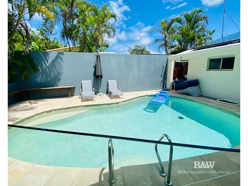 21 Nairana Rest, Noosa Heads QLD 4567