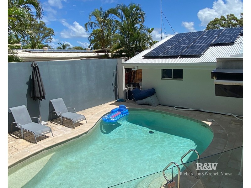 21 Nairana Rest, Noosa Heads QLD 4567