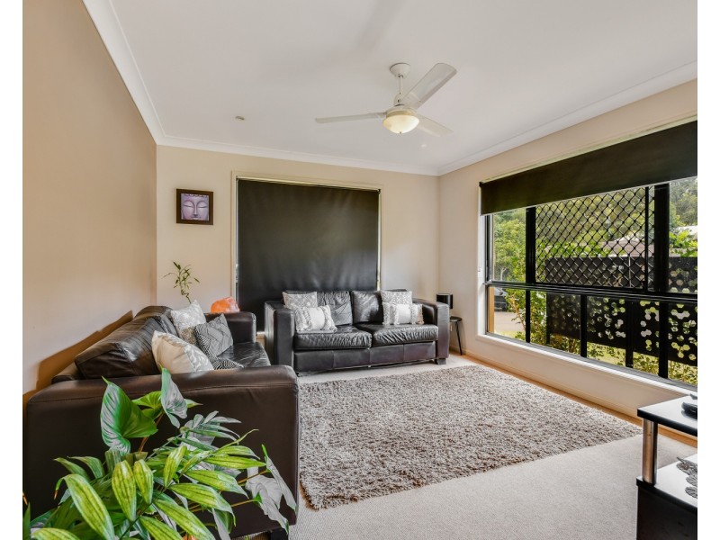 38 Gallery Place, Little Mountain QLD 4551