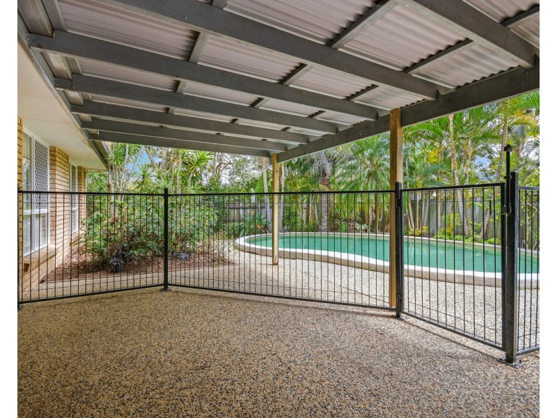 13 Greenwood Place, Little Mountain QLD 4551