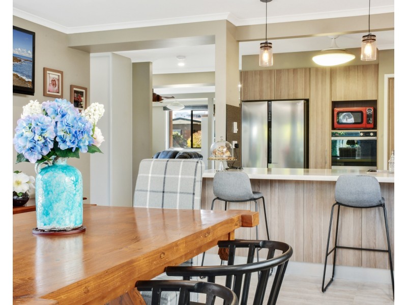 92 Coronation Avenue, Golden Beach QLD 4551