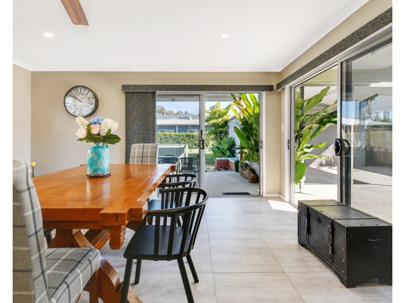 92 Coronation Avenue, Golden Beach QLD 4551