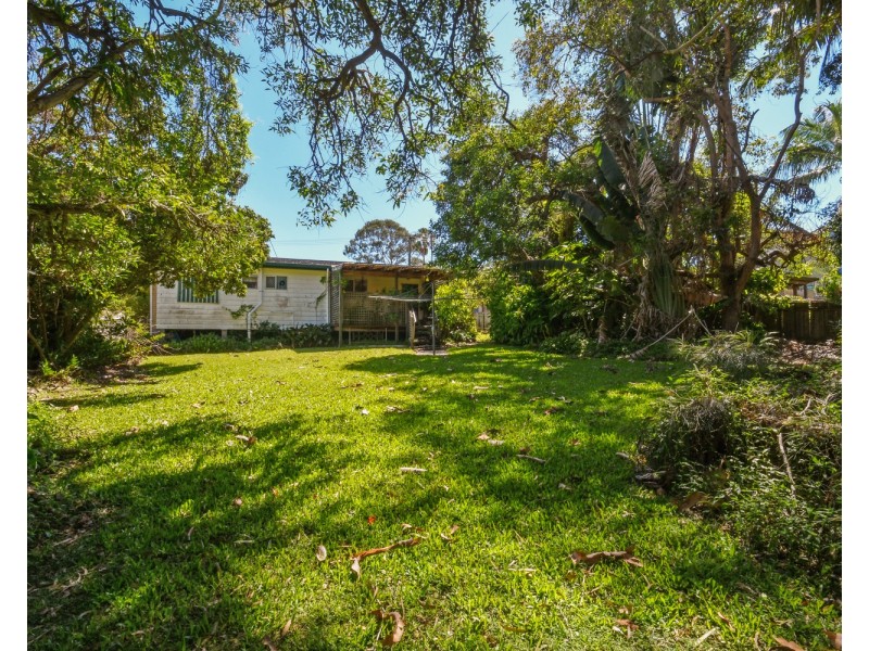 25 Osprey Street, Caloundra QLD 4551