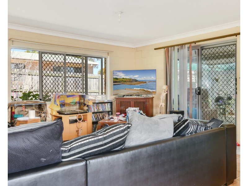 1 Hill Street, Currimundi QLD 4551