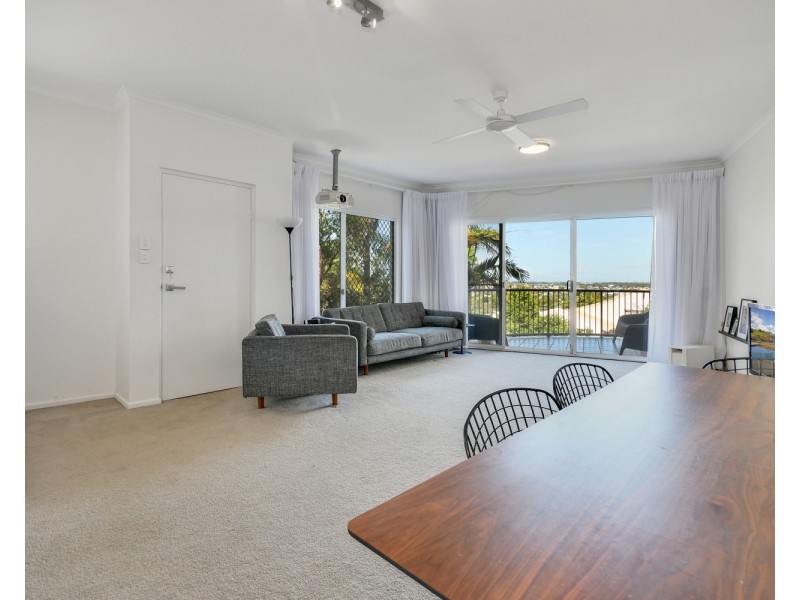 1/10-12 Kalinda Avenue, Mooloolaba QLD 4557