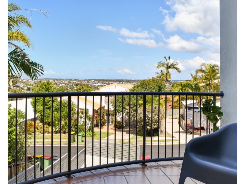 1/10-12 Kalinda Avenue, Mooloolaba QLD 4557