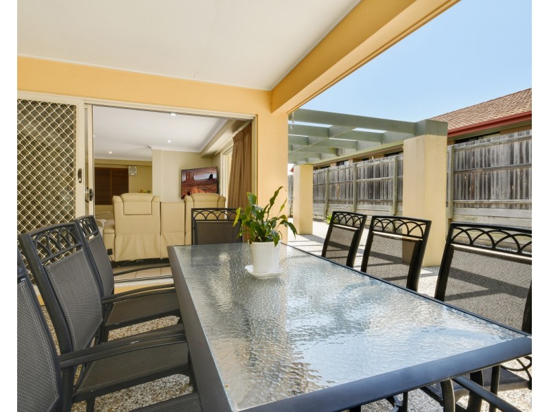 12 Eastern Rise, Little Mountain QLD 4551