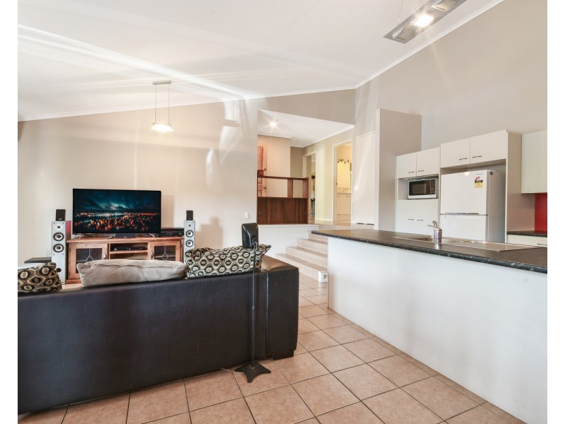 2/12 Rosewood Drive, Caloundra West QLD 4551