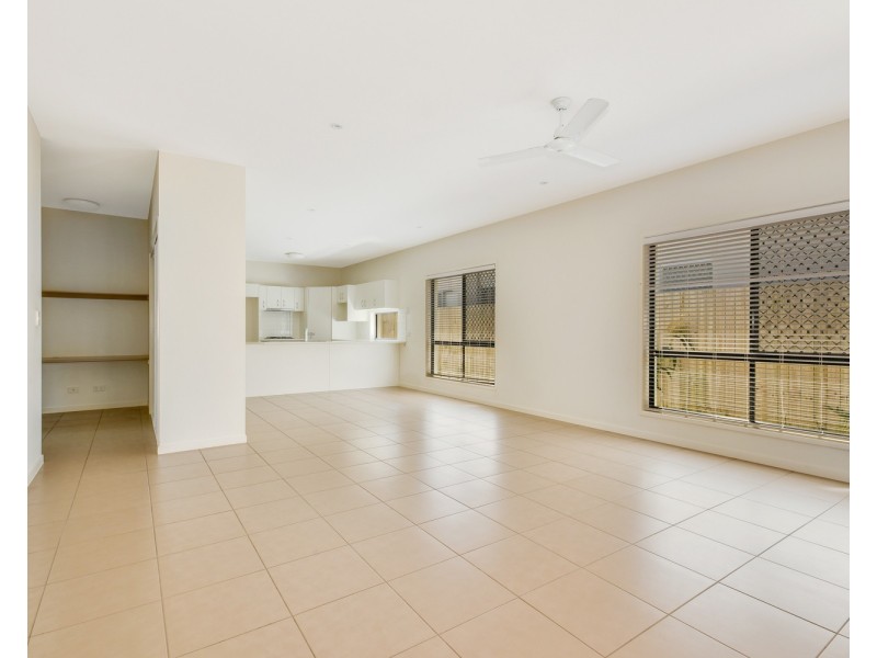 11 Silkpod Street, Meridan Plains QLD 4551