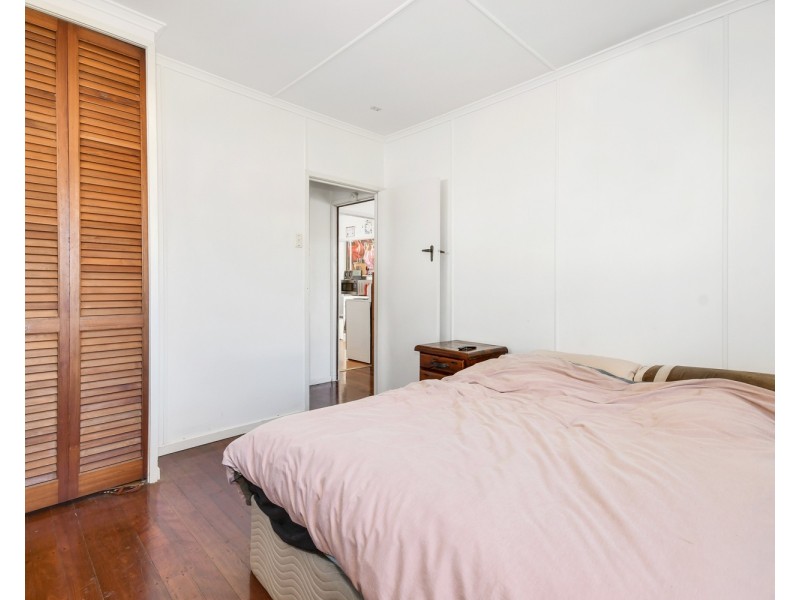 21 Saltair Street, Kings Beach QLD 4551