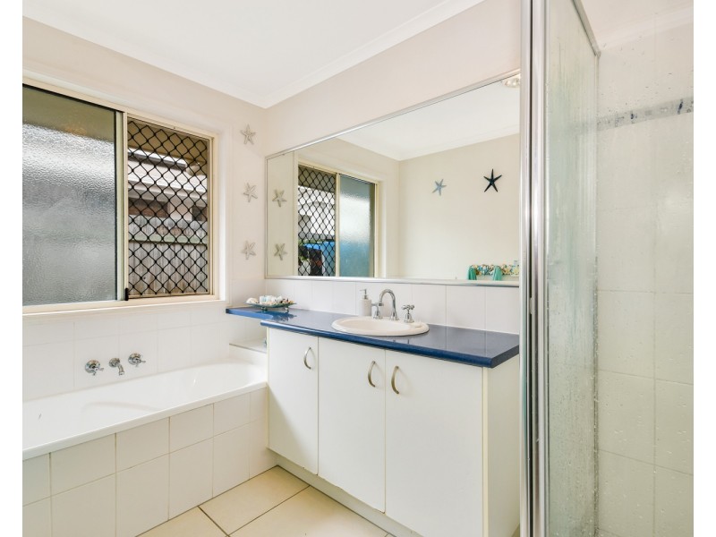 51 Cougal Circuit, Caloundra West QLD 4551