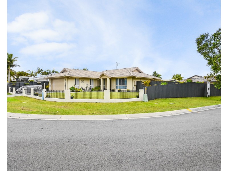 51 Cougal Circuit, Caloundra West QLD 4551