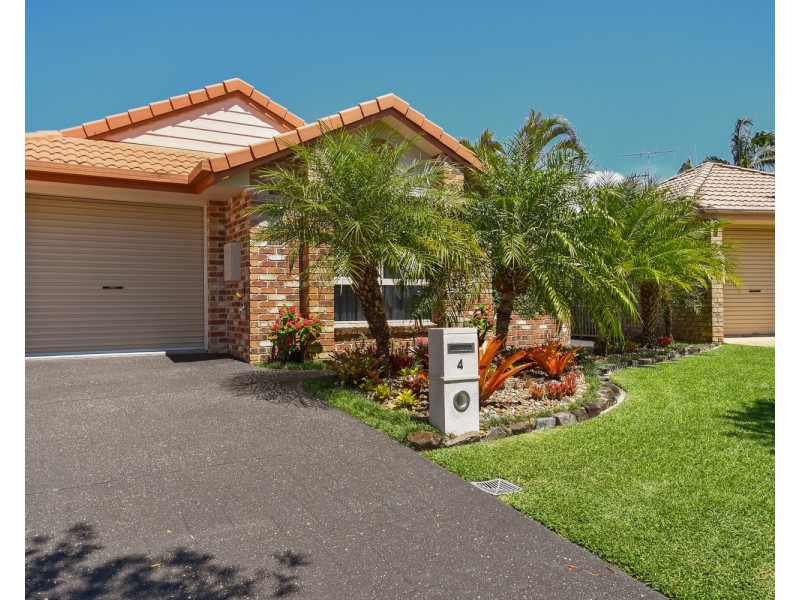 4  Tibouchina Place, Currimundi QLD 4551