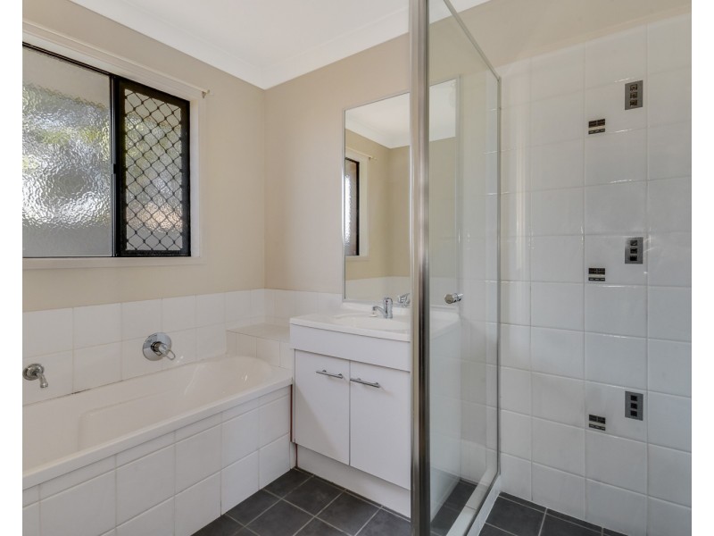 23 King Orchid Drive, Little Mountain QLD 4551