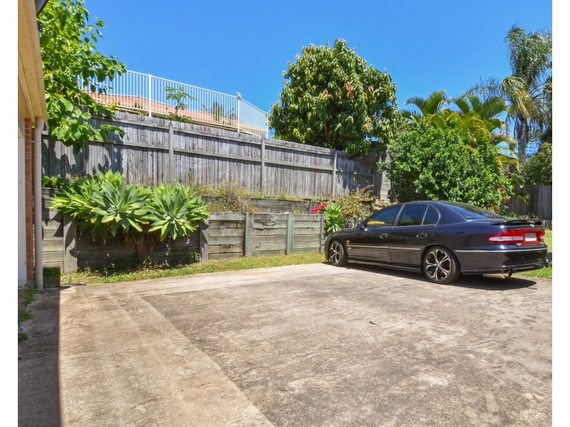 5  Satinwood Court, Caloundra West QLD 4551