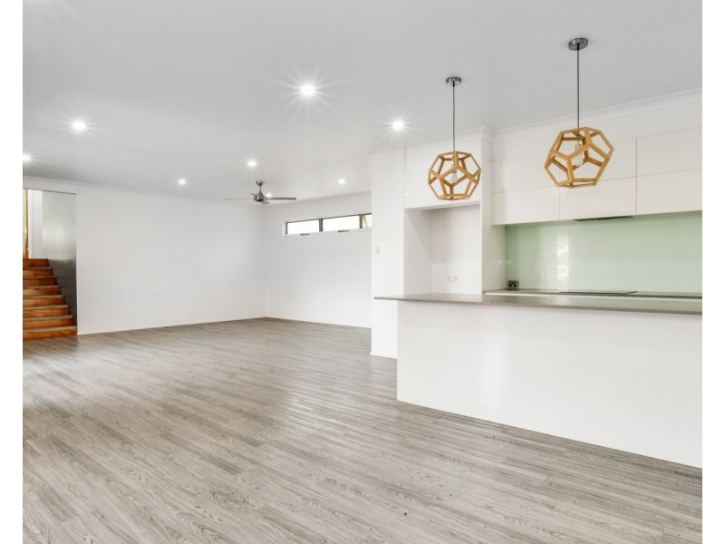 7 Birch Street, Caloundra West QLD 4551