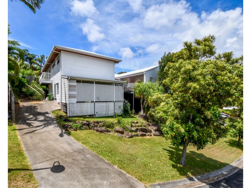 7 Birch Street, Caloundra West QLD 4551