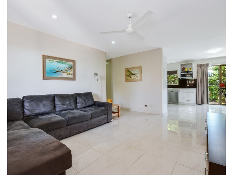18 Hill Street, Currimundi QLD 4551
