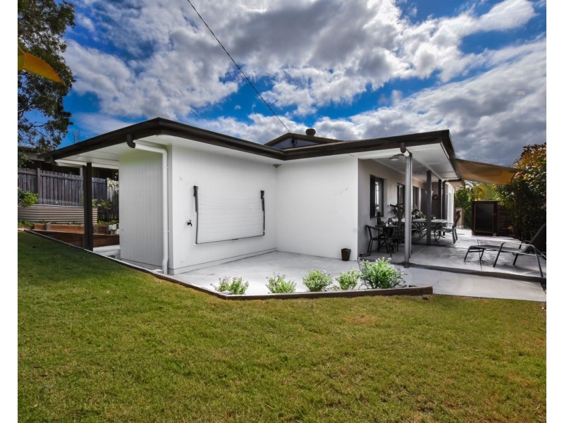 18 Hill Street, Currimundi QLD 4551
