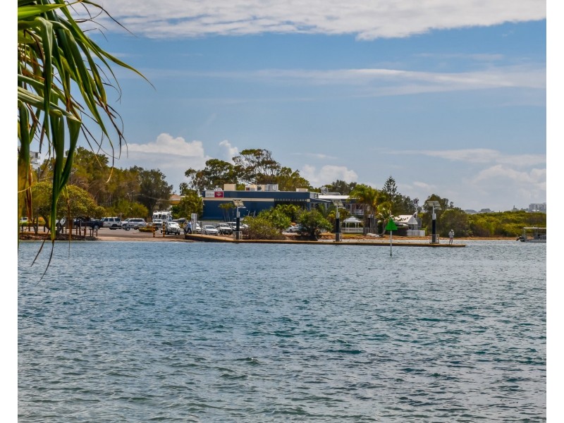 21 Maryann Street, Golden Beach QLD 4551