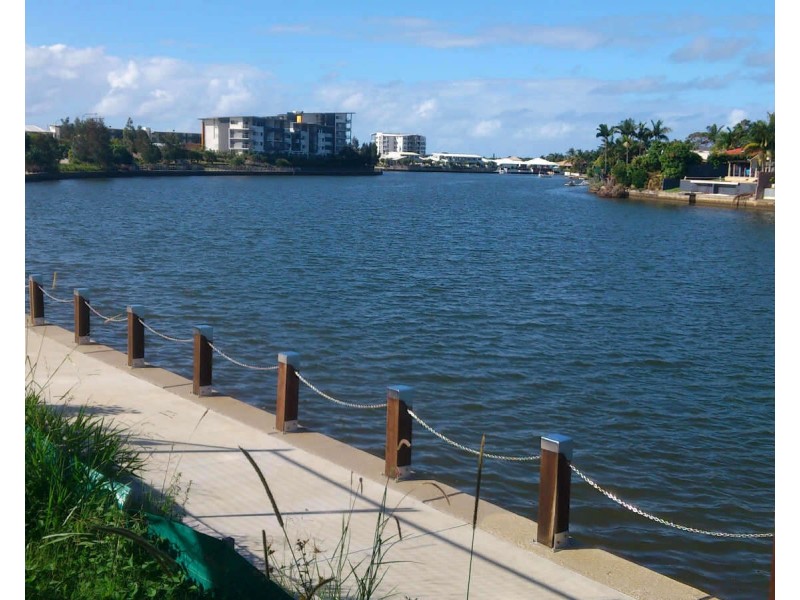 21 Waterway Drive, Birtinya QLD 4575