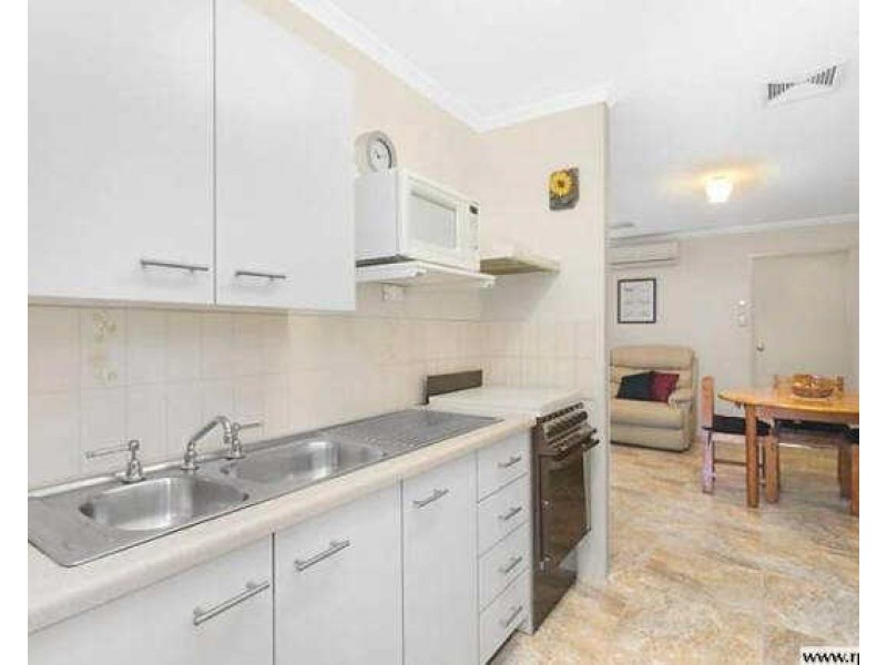 51/2  Longwood Street, Minyama QLD 4575