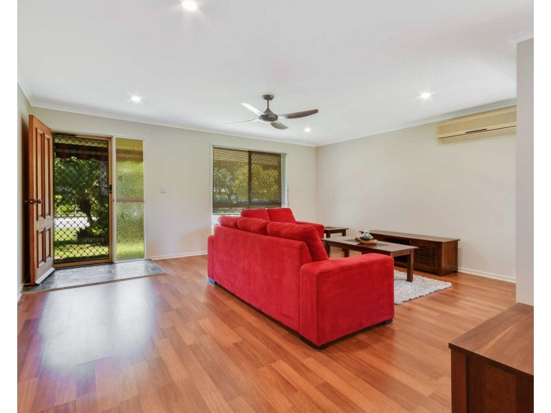 15 Spinnaker Boulevard, Wurtulla QLD 4575