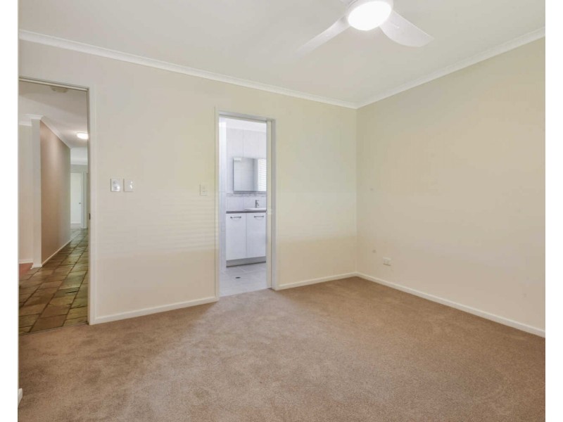 15 Spinnaker Boulevard, Wurtulla QLD 4575