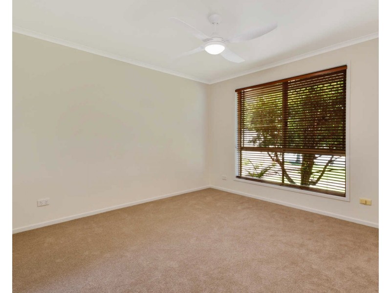 15 Spinnaker Boulevard, Wurtulla QLD 4575