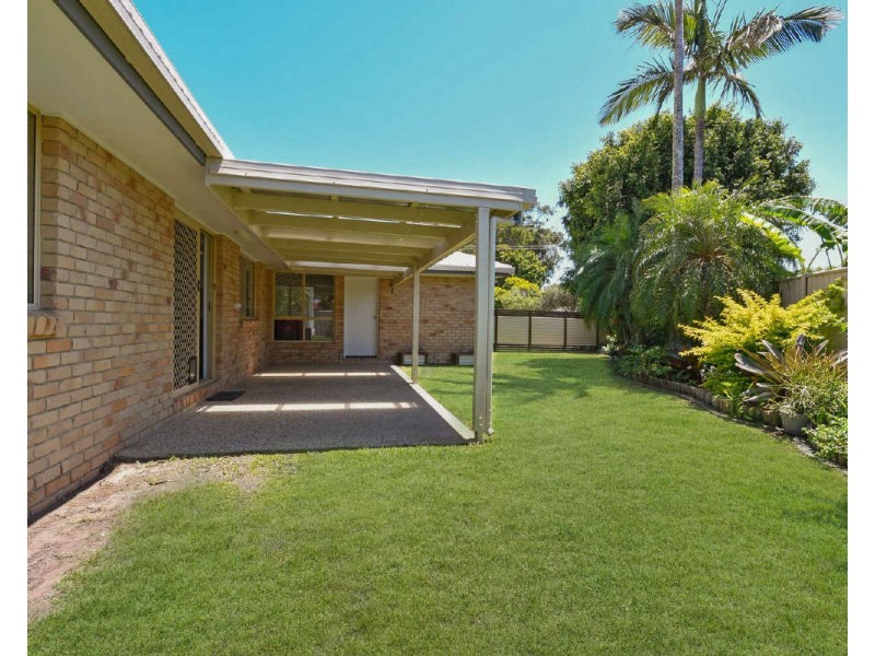 15 Spinnaker Boulevard, Wurtulla QLD 4575