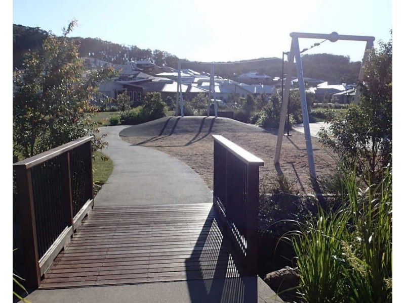 1/2  Jacana Avenue, Bli Bli QLD 4560