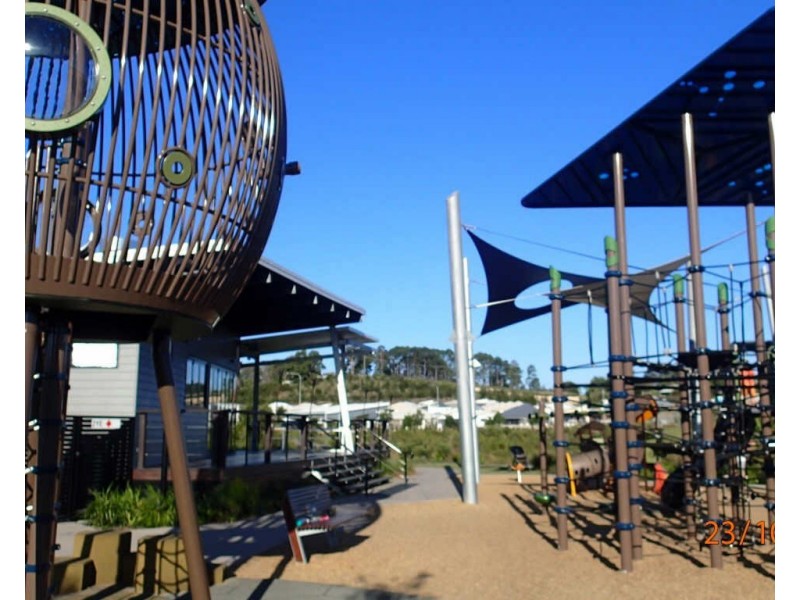 1/2  Jacana Avenue, Bli Bli QLD 4560