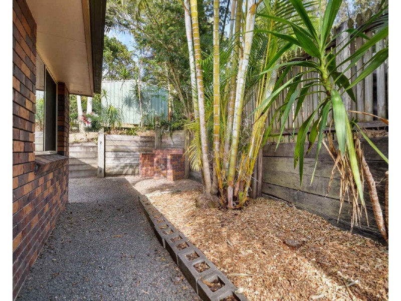 2/12 Rosewood Drive, Caloundra West QLD 4551