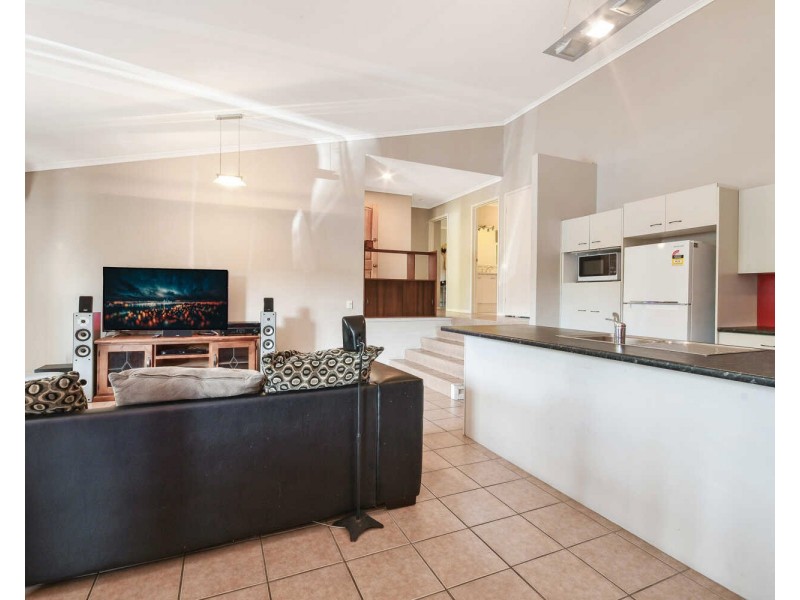 2/12 Rosewood Drive, Caloundra West QLD 4551