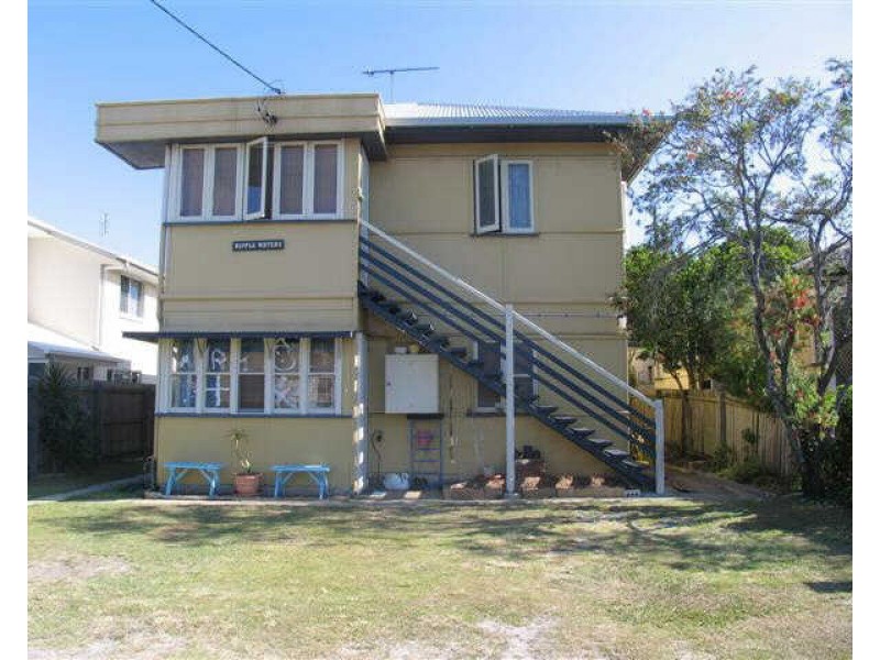 3/8  Burke Street, Golden Beach QLD 4551