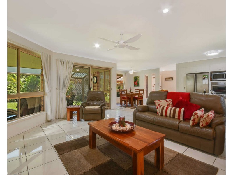 4  Tibouchina Place, Currimundi QLD 4551