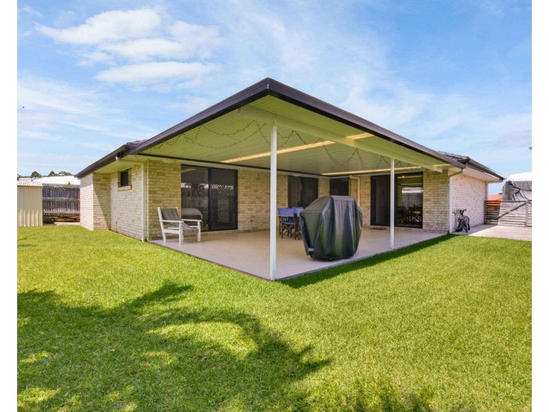 14 Vector Place, Little Mountain QLD 4551