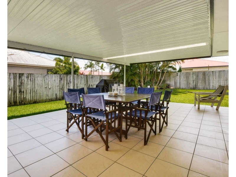 14 Vector Place, Little Mountain QLD 4551