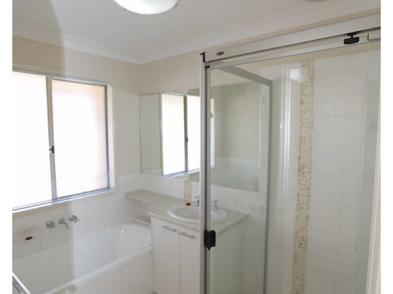 10 Stavewood Street, Meridan Plains QLD 4551