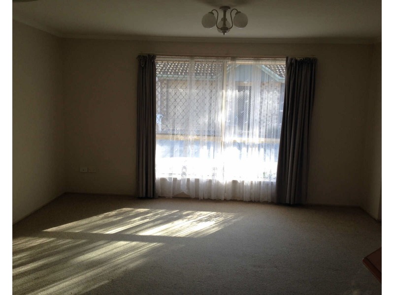 8/100  Beerburrum Street, Battery Hill QLD 4551