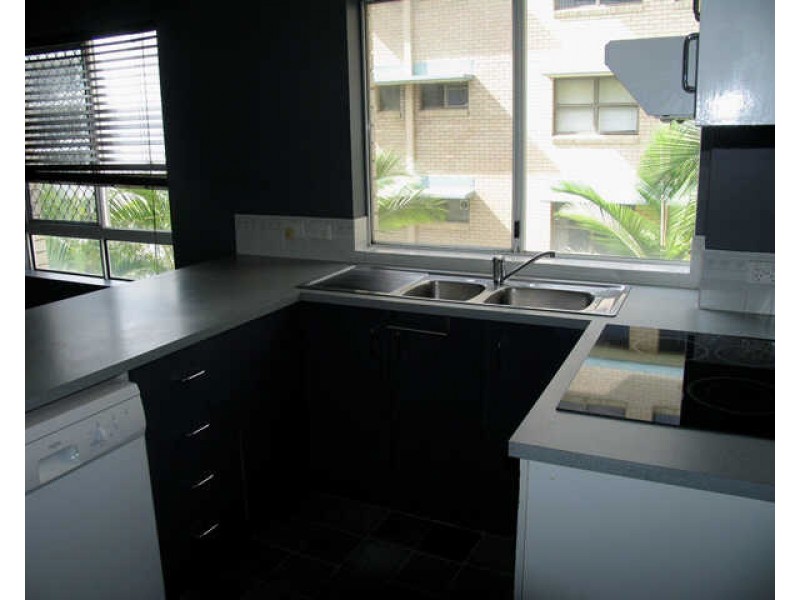 4/47  Verney Street, Kings Beach QLD 4551