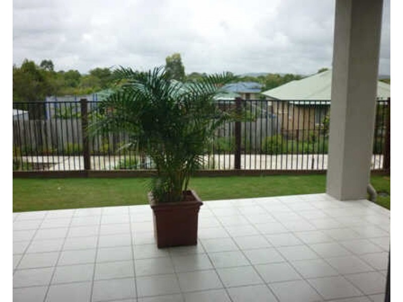 99  Little Mountain Drive, Little Mountain QLD 4551