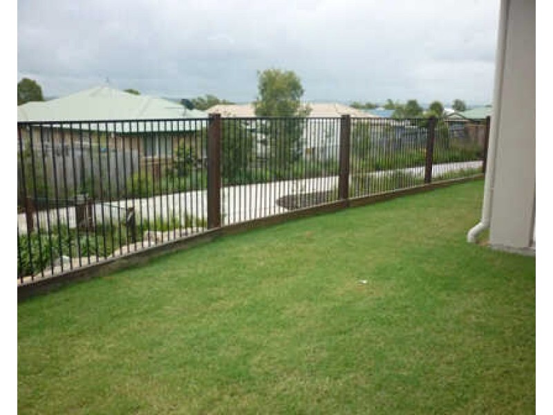 99  Little Mountain Drive, Little Mountain QLD 4551