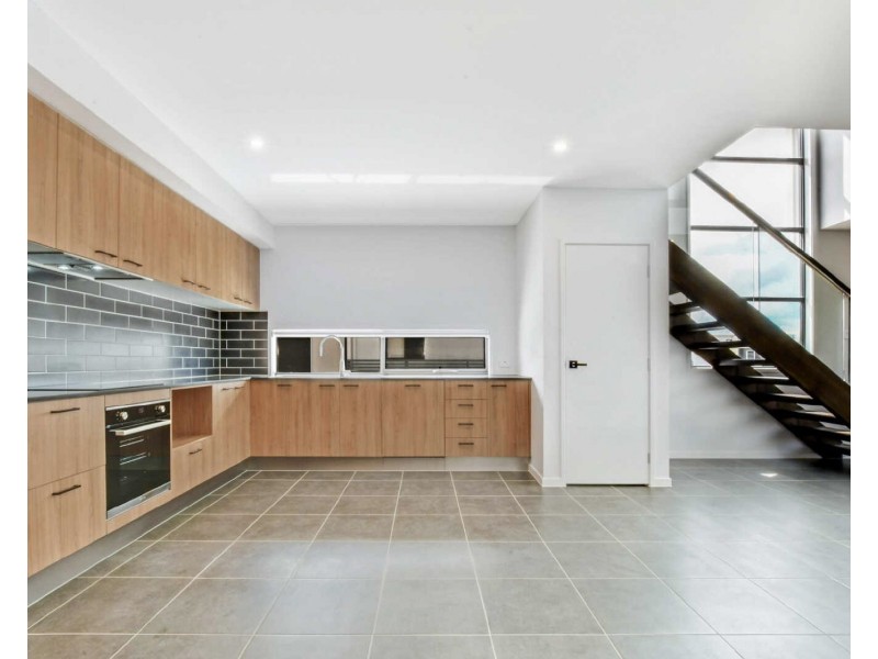 8 Maddock Place, Caloundra West QLD 4551