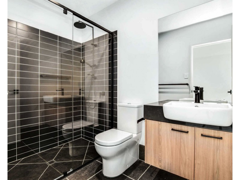 8 Maddock Place, Caloundra West QLD 4551