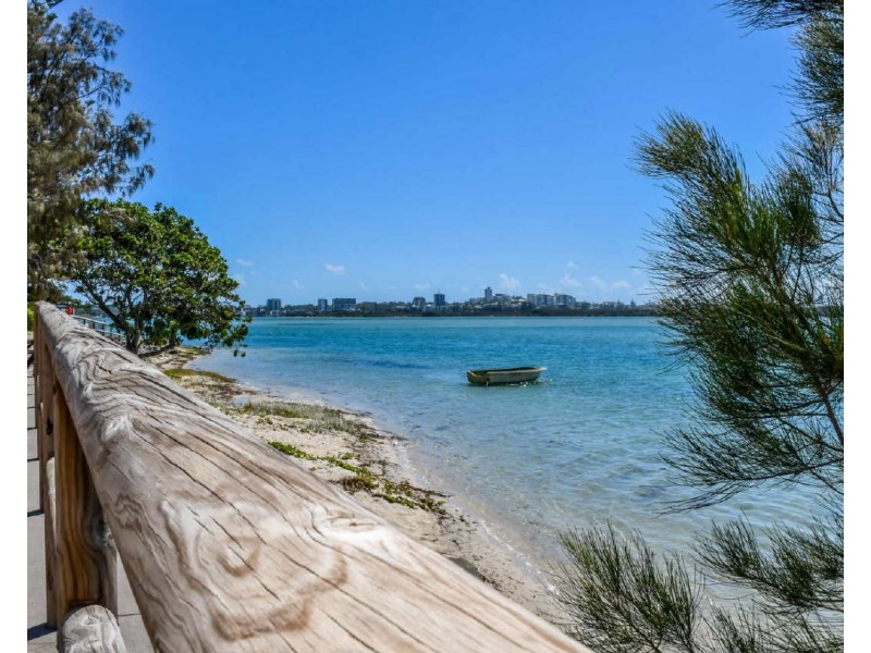 71 Anning Avenue, Golden Beach QLD 4551
