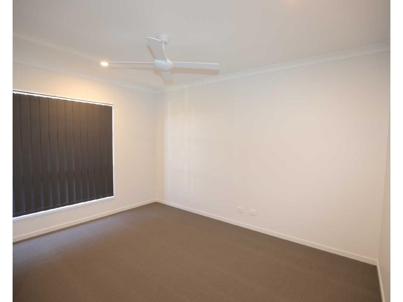 20  Rosseau Street, Bells Creek QLD 4551