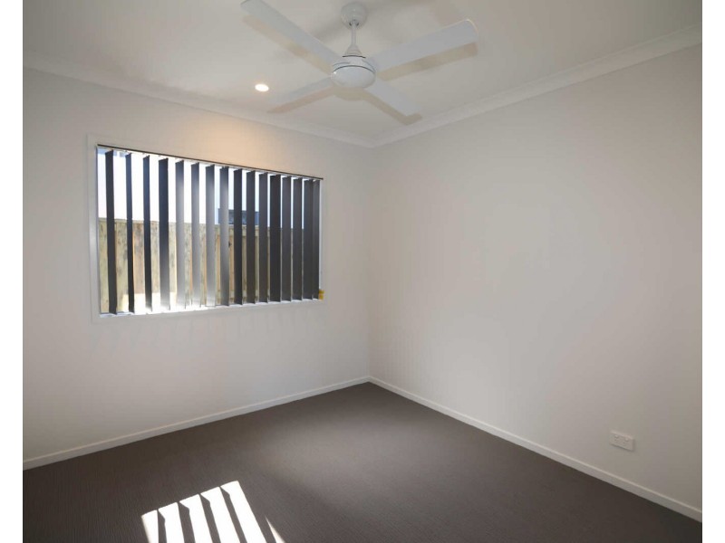 20  Rosseau Street, Bells Creek QLD 4551